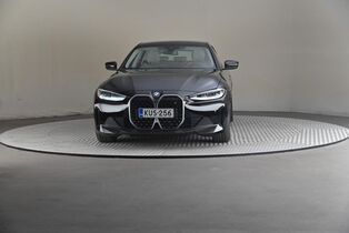 BMW i4 vaihtoauto