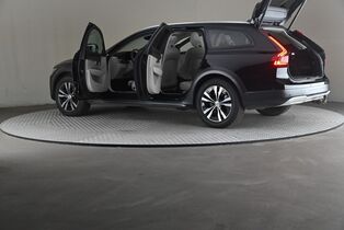 Volvo V90 Cross Country vaihtoauto