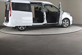 Ford Grand Tourneo Connect vaihtoauto