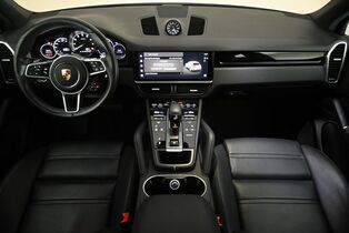 Porsche Cayenne vaihtoauto