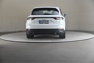 Porsche Cayenne vaihtoauto