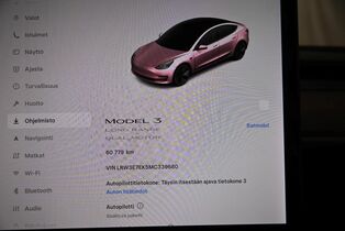 Tesla Model 3 vaihtoauto