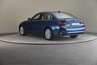 BMW 320 vaihtoauto