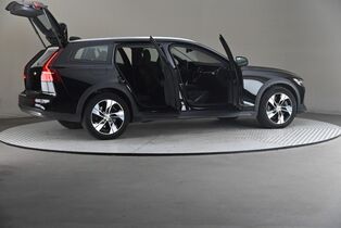 Volvo V60 Cross Country vaihtoauto