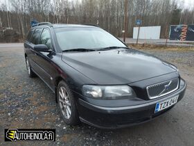 Volvo V70 vaihtoauto