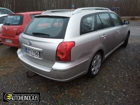 Toyota Avensis vaihtoauto