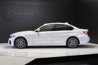 BMW 330 vaihtoauto
