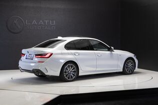 BMW 330 vaihtoauto