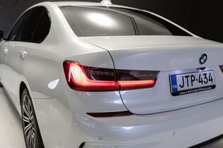 BMW 330 vaihtoauto
