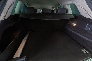 Volkswagen Touareg vaihtoauto