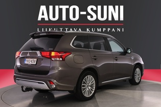 Mitsubishi Outlander PHEV vaihtoauto