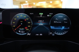 Mercedes-Benz EQC vaihtoauto