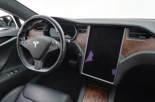 Tesla Model S vaihtoauto