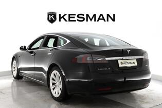 Tesla Model S vaihtoauto