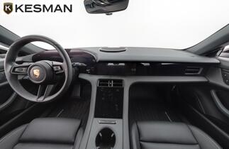 Porsche Taycan vaihtoauto