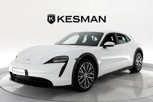 Porsche Taycan vaihtoauto