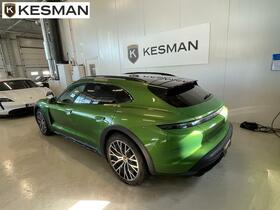 Porsche Taycan vaihtoauto