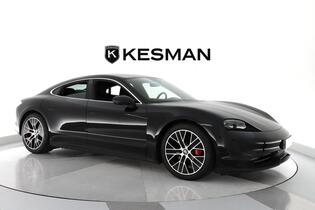 Porsche Taycan vaihtoauto