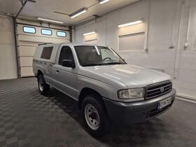 Mazda B2500 vaihtoauto