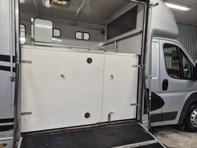 Peugeot Boxer vaihtoauto