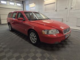 Volvo V70 vaihtoauto