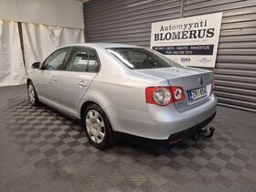 Volkswagen Jetta vaihtoauto