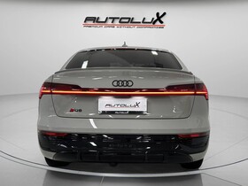 Audi Q8 e-tron vaihtoauto