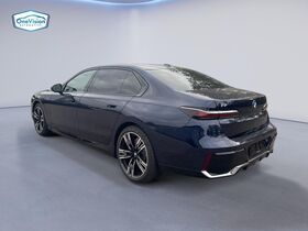 BMW i7 vaihtoauto