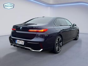 BMW i7 vaihtoauto