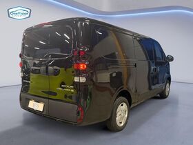 Maxus e-Deliver 5 vaihtoauto