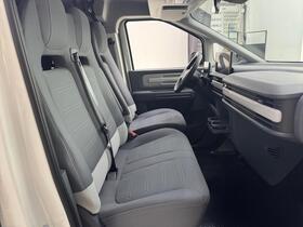 Maxus e-Deliver 5 vaihtoauto