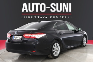 Toyota Camry vaihtoauto