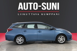 Toyota Auris vaihtoauto