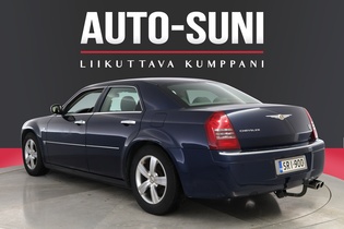 Chrysler 300C vaihtoauto