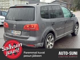 Volkswagen Touran vaihtoauto