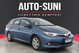 Toyota Auris vaihtoauto