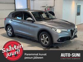 Alfa Romeo Stelvio vaihtoauto