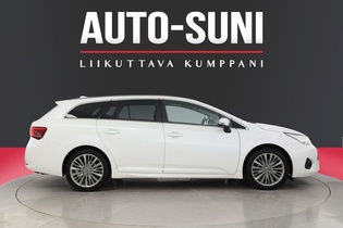 Toyota Avensis vaihtoauto