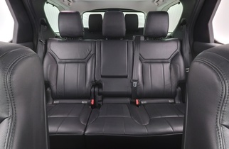 Land Rover Discovery vaihtoauto