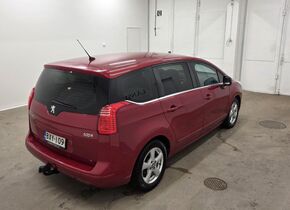 Peugeot 5008 vaihtoauto