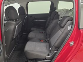 Peugeot 5008 vaihtoauto