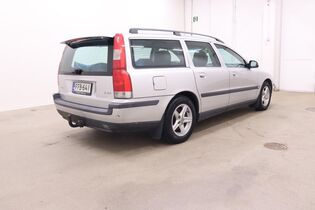 Volvo V70 vaihtoauto