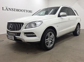 Mercedes-Benz ML vaihtoauto