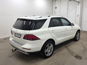 Mercedes-Benz ML vaihtoauto