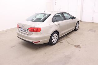 Volkswagen Jetta vaihtoauto