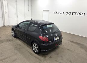 Peugeot 206 vaihtoauto
