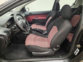 Peugeot 206 vaihtoauto