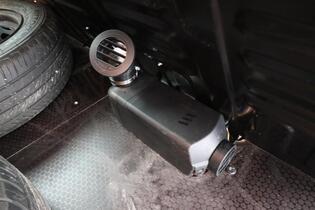 Ford Transit Courier vaihtoauto