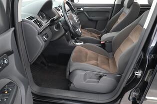 Volkswagen Touran vaihtoauto