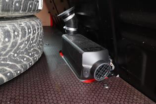 Ford Transit Courier vaihtoauto